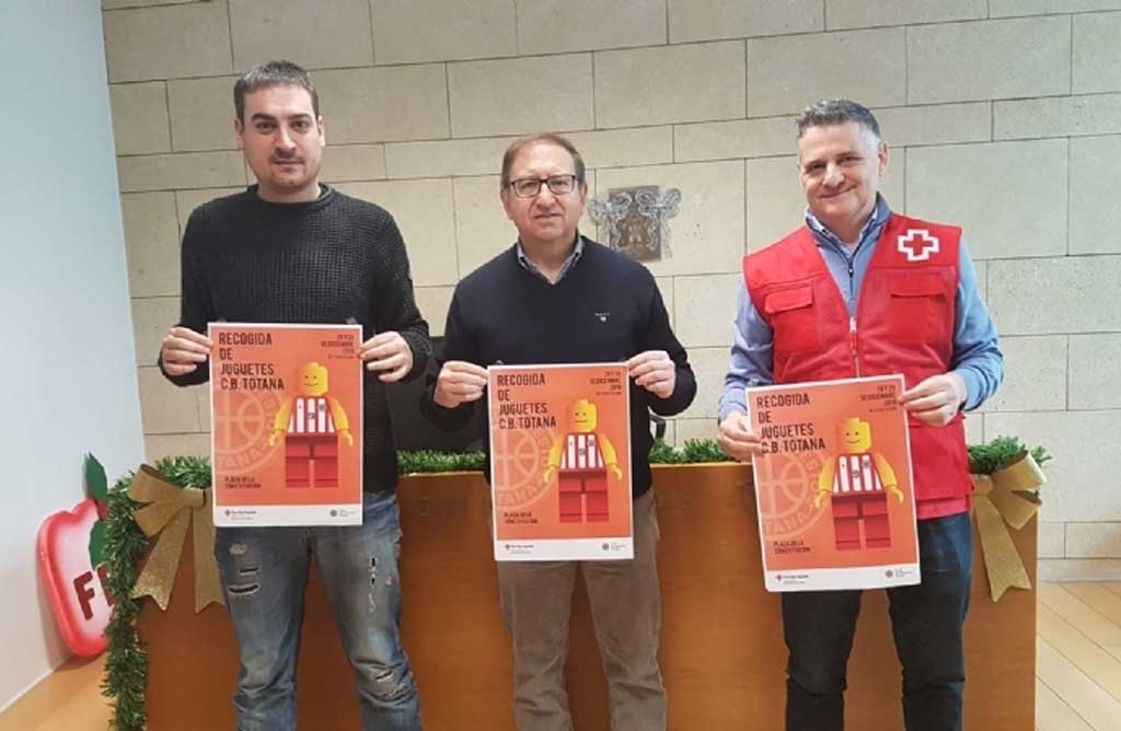 El Club Baloncesto de Totana promueve una recogida solidaria de juguetes a beneficio de Cruz Roja