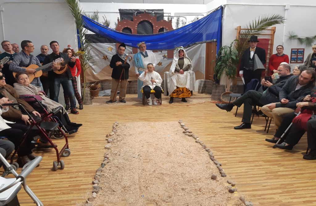 Los Centros de Día para la Discapacidad del Ayuntamiento de Totana celebran el tradicional Belén Viviente