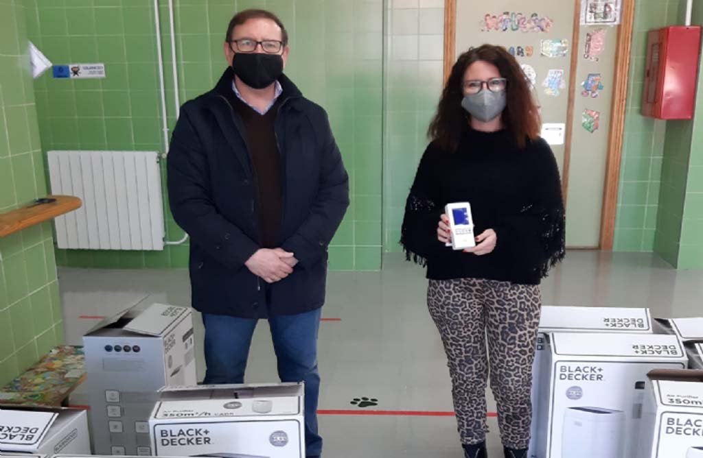 La Concejala de Educacin distribuye 199 filtros purificadores de aire para las aulas de todos los colegios