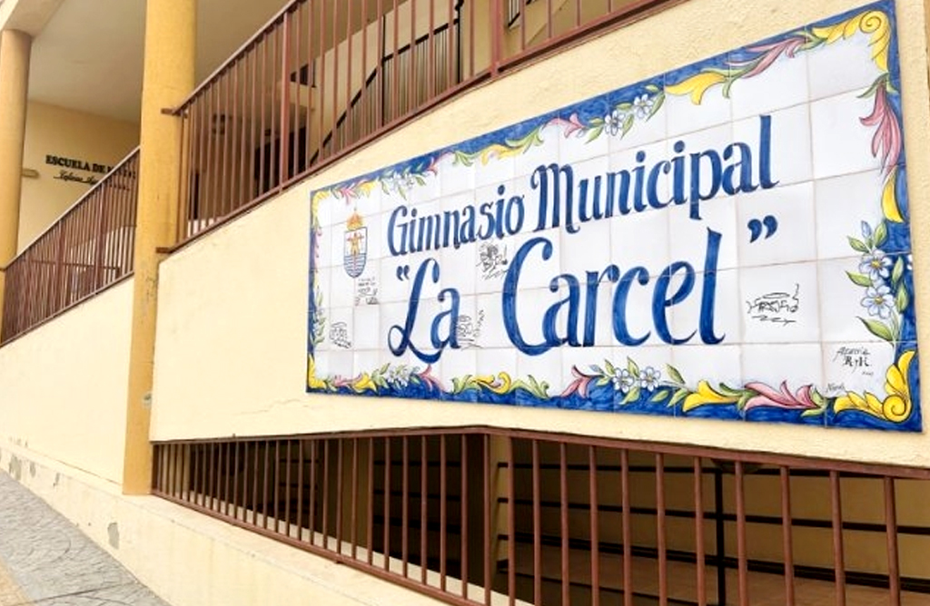 Tras las reclamaciones de los usuarios para que reabra, la gestin del gimnasio La Crcel sale a licitacin