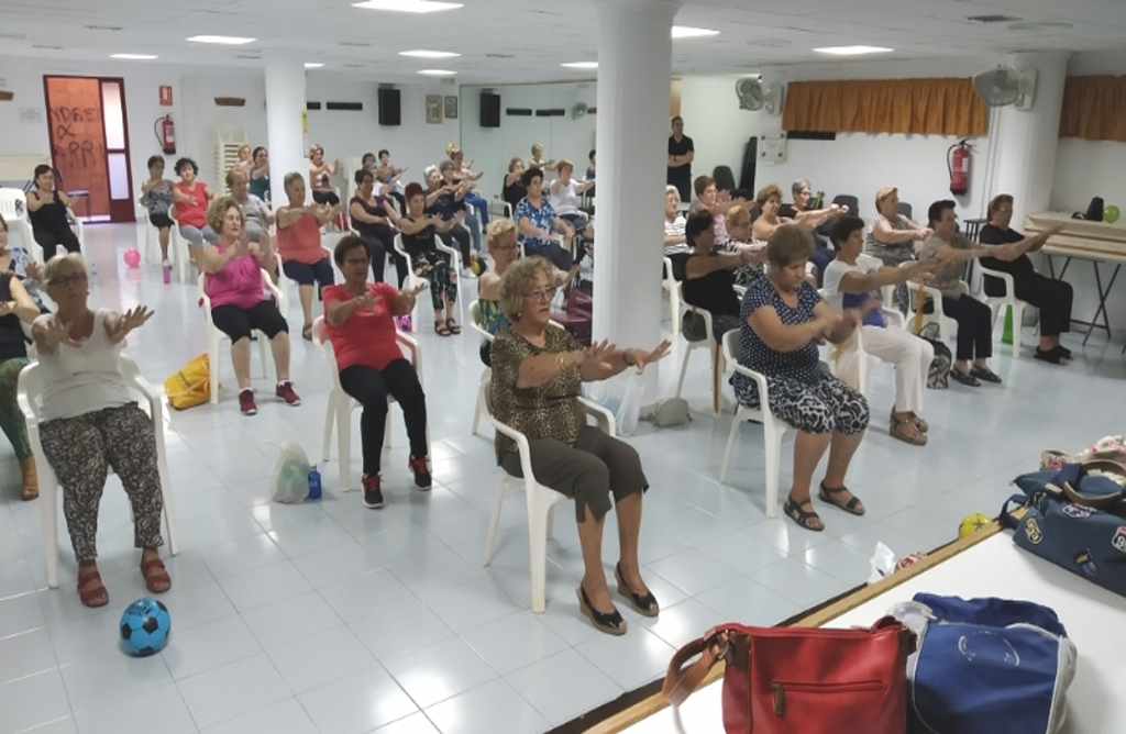 Se pone en marcha el programa de Gimnasia en los Centros Municipales de Personas Mayores.