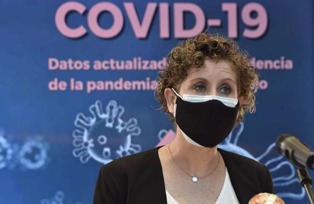 La Alcaldesa de Molina de Segura Esther Clavero se vacuna argumentando que es persona de riesgo saltandose el protocolo