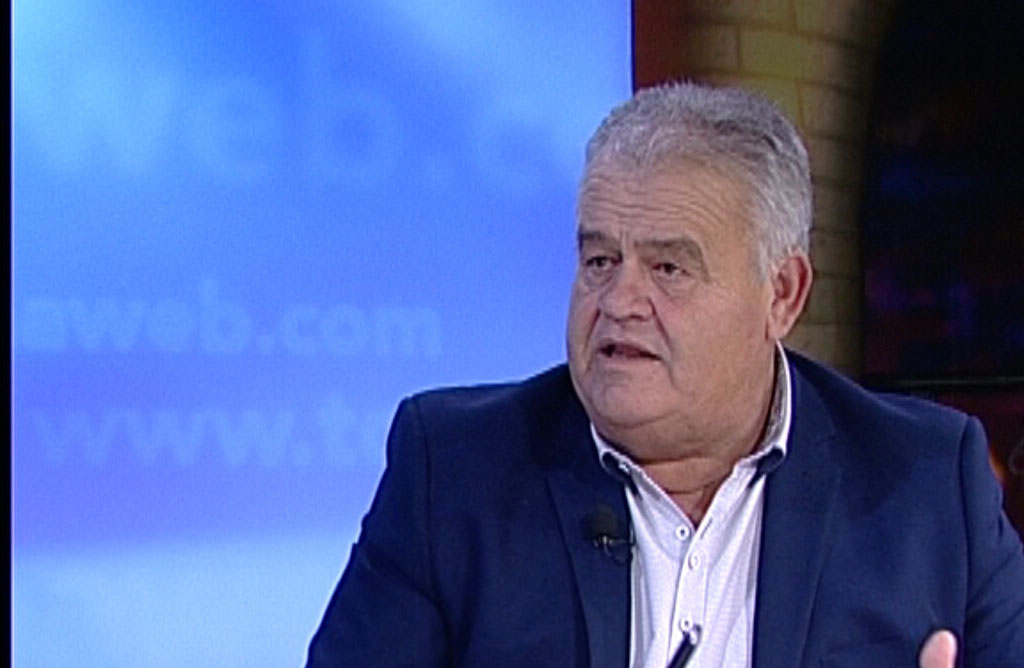 Entrevista en canal 6 Television a Juan Pagan para hablar de la actualidad politica local , regional y nacional.