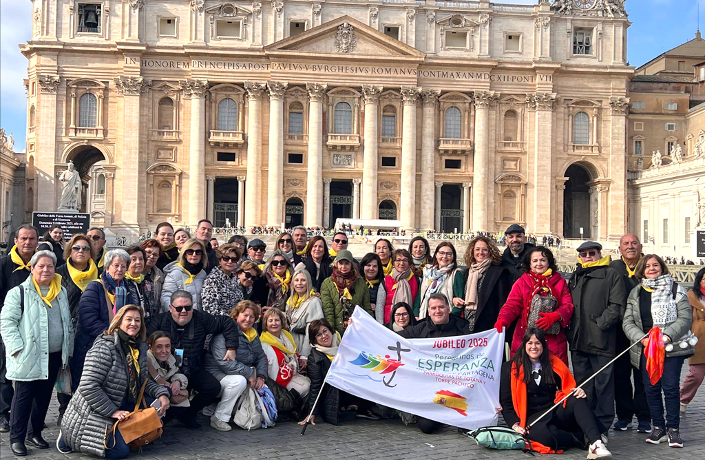 Un grupo de feligreses de Totana peregrina a Roma con motivo del Ao Jubilar