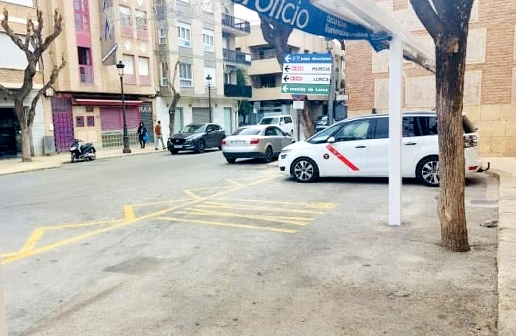 Declaran desierto el proceso de licitacin para la obtencin de una licencia de taxi adaptado en el municipio de Totana