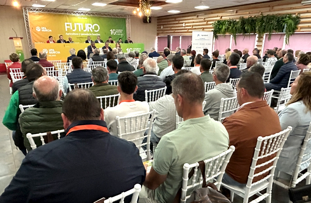La Unin de Pequeos Agricultores y Ganaderos de la Regin celebra en Totana su 10 Congreso Regional 